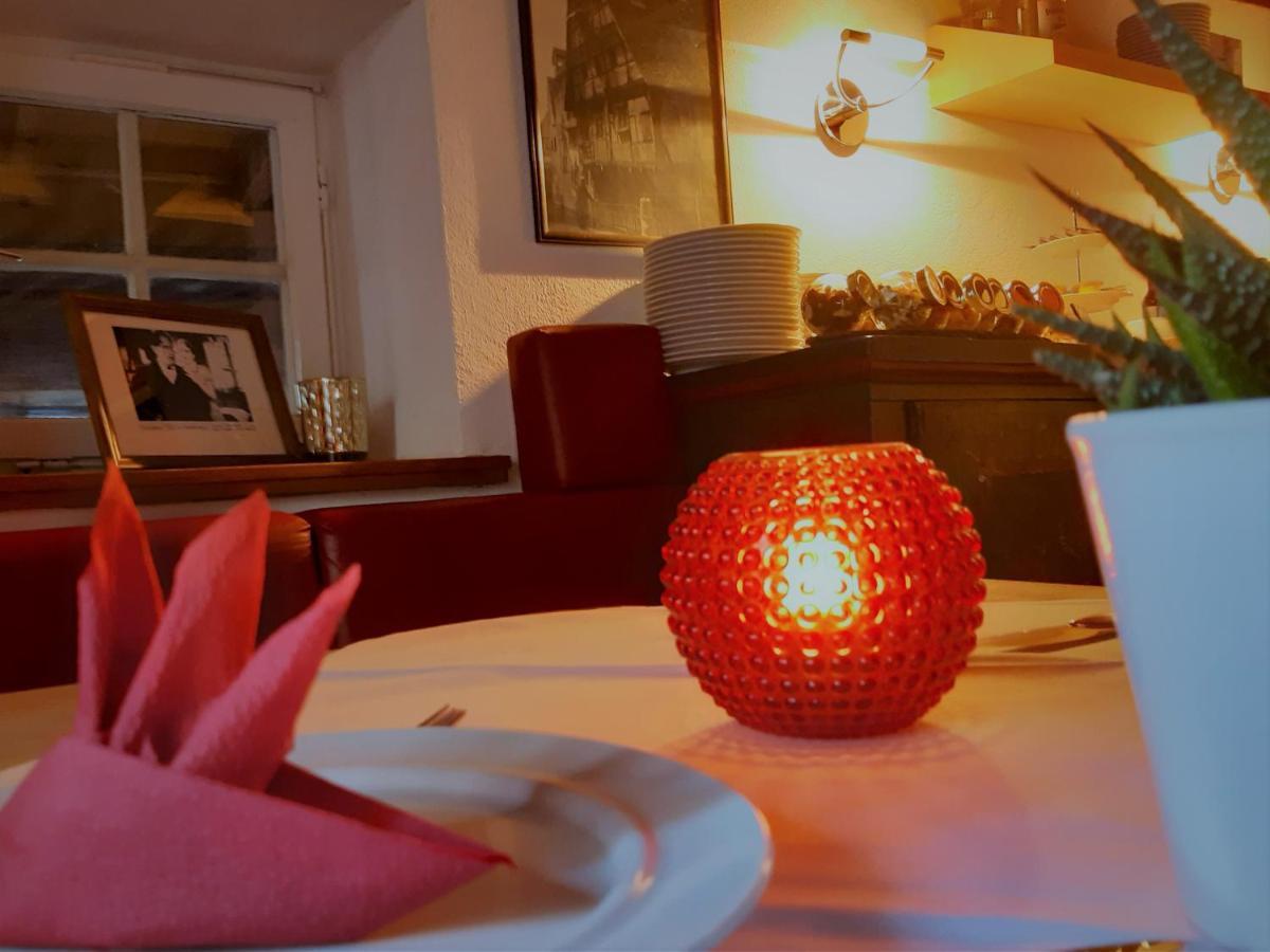 Schiefes Haus Hotel Ulm Eksteriør billede