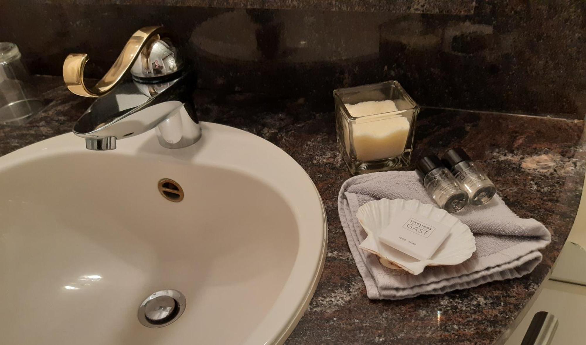 Schiefes Haus Hotel Ulm Værelse billede