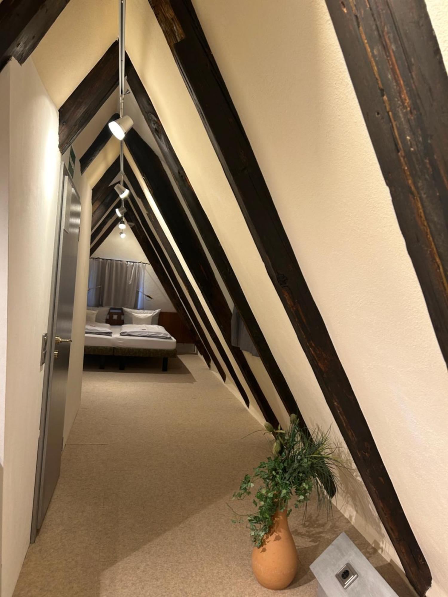 Schiefes Haus Hotel Ulm Eksteriør billede